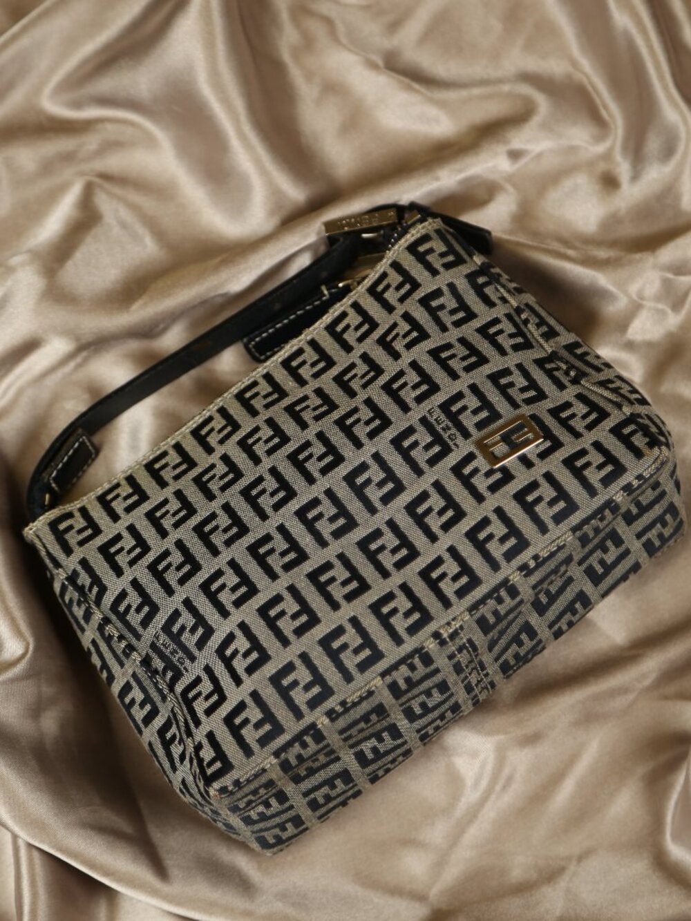 Rare FENDI Zucchino Pochette